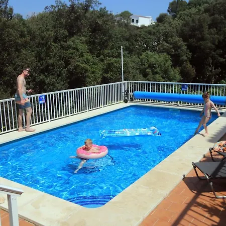 Casa Dieter-air Conditioning Is Not Included